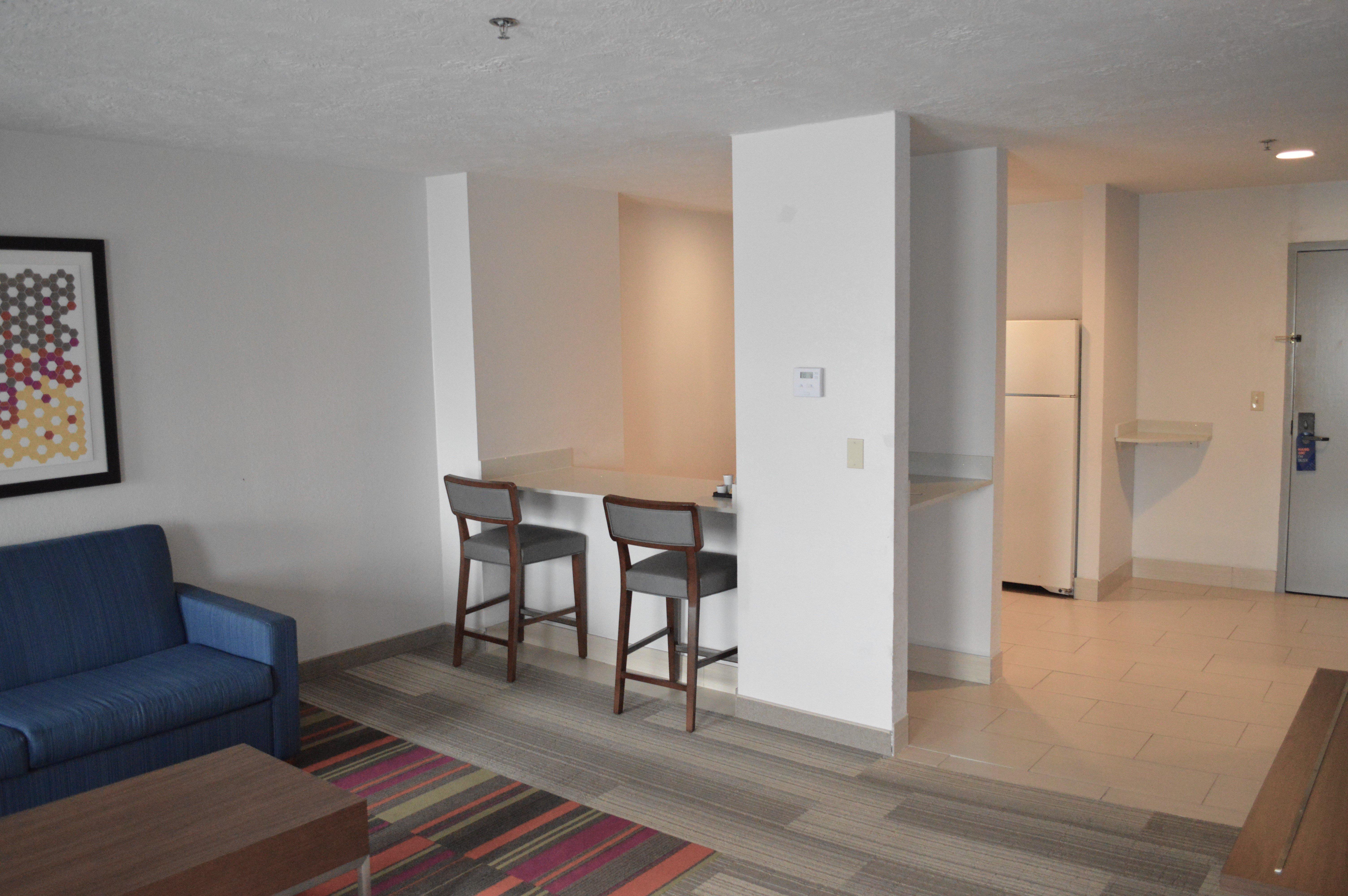 Holiday Inn Express & Suites Batesville By Ihg Bagian luar foto