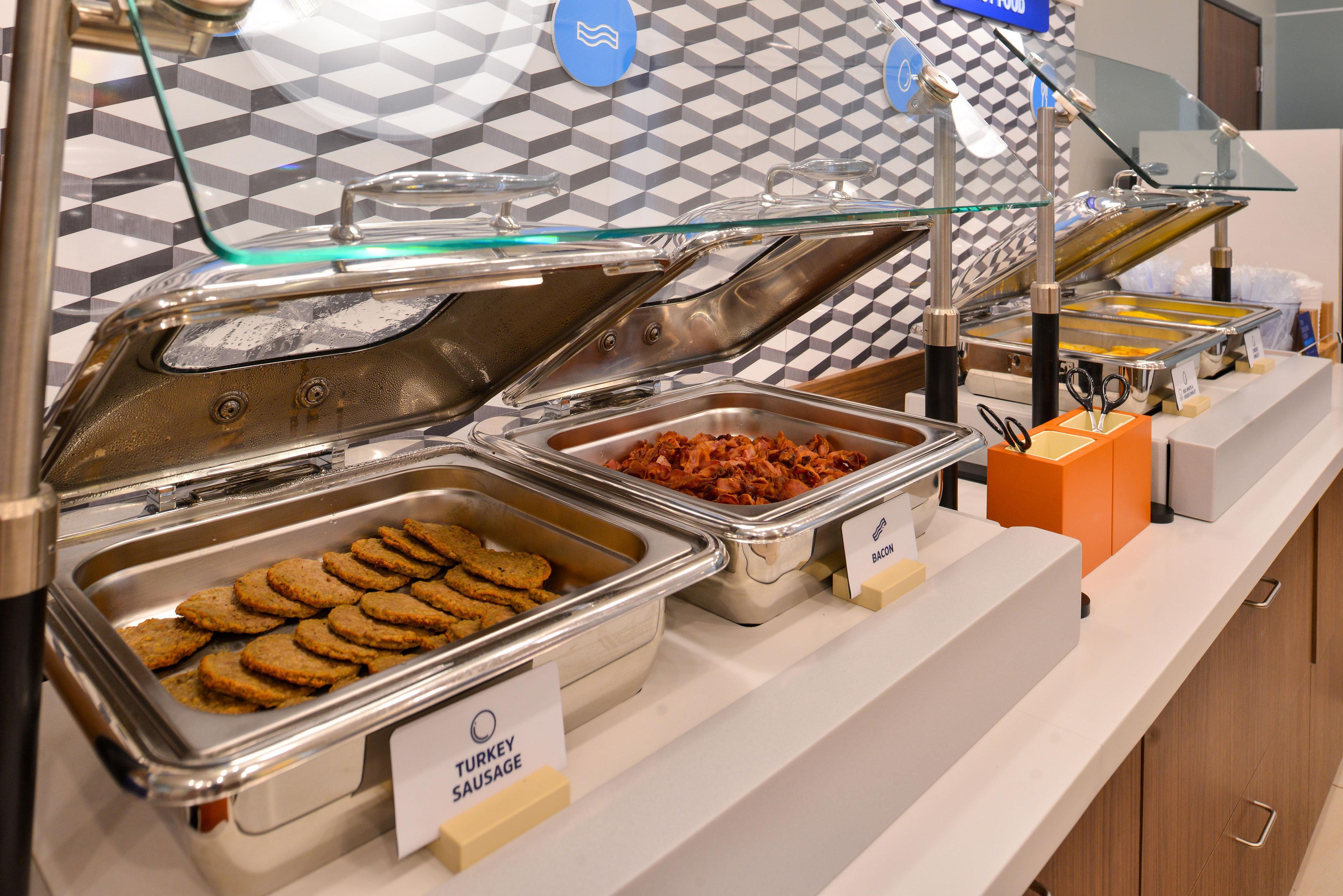 Holiday Inn Express & Suites Batesville By Ihg Bagian luar foto