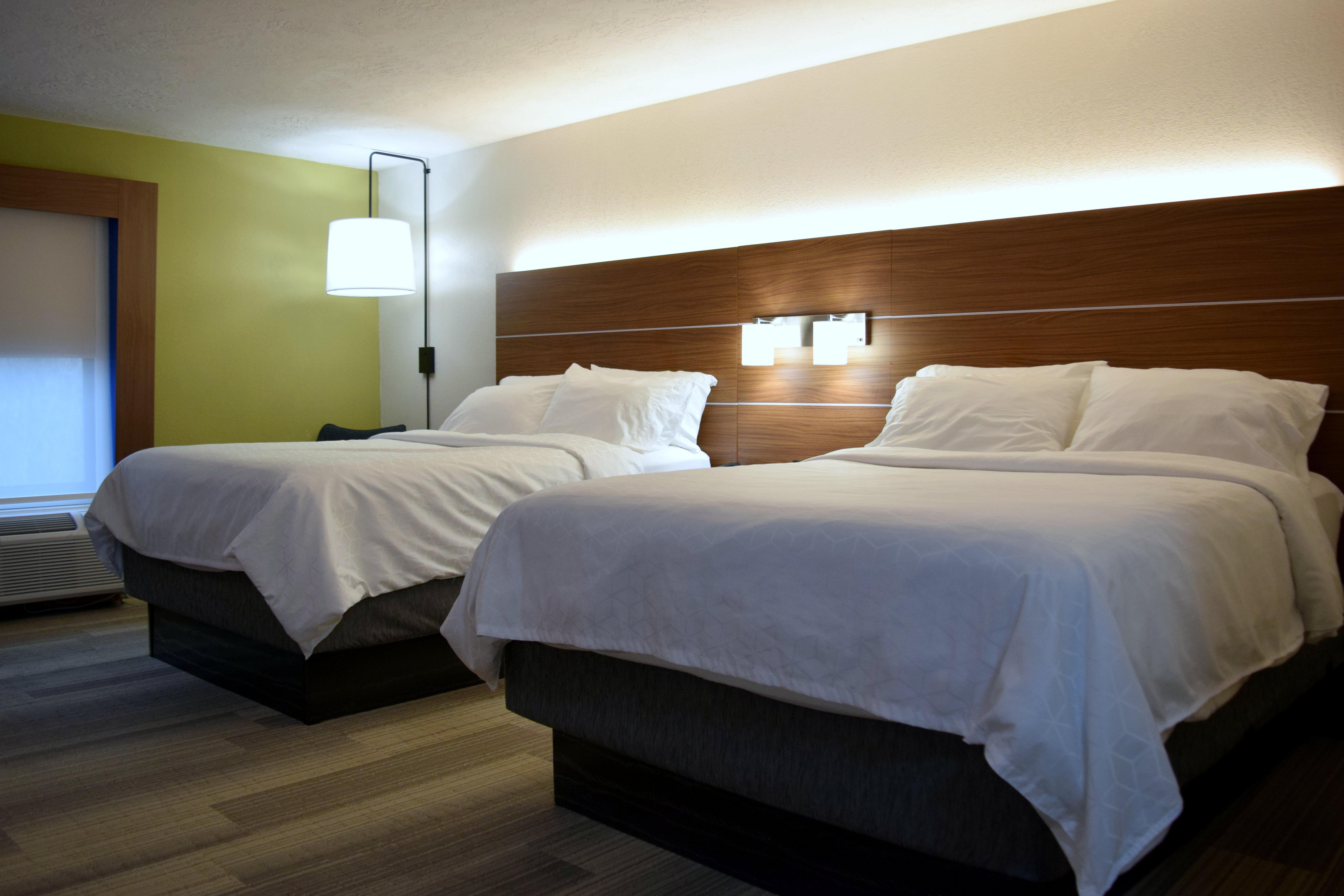 Holiday Inn Express & Suites Batesville By Ihg Bagian luar foto