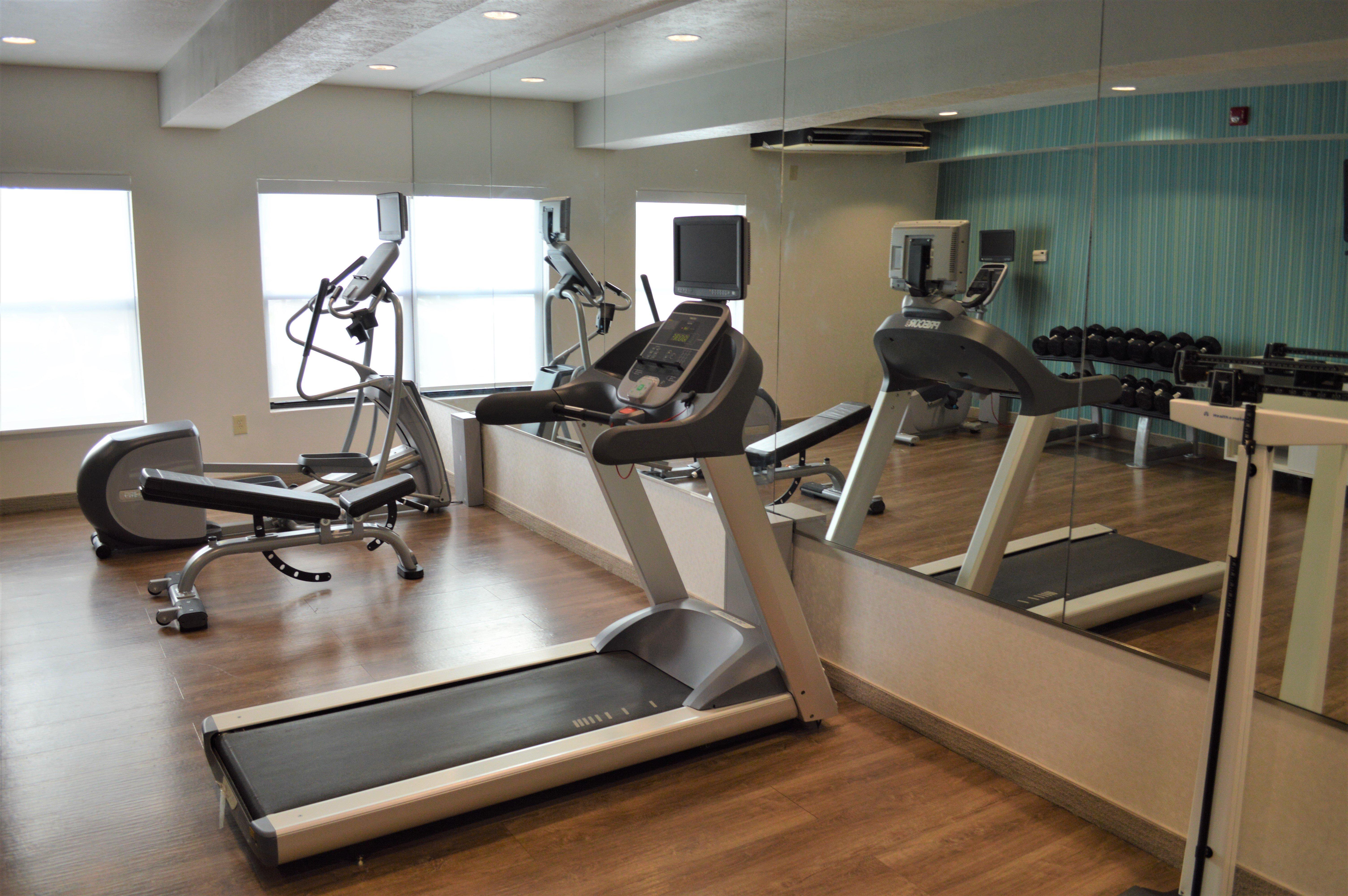 Holiday Inn Express & Suites Batesville By Ihg Bagian luar foto