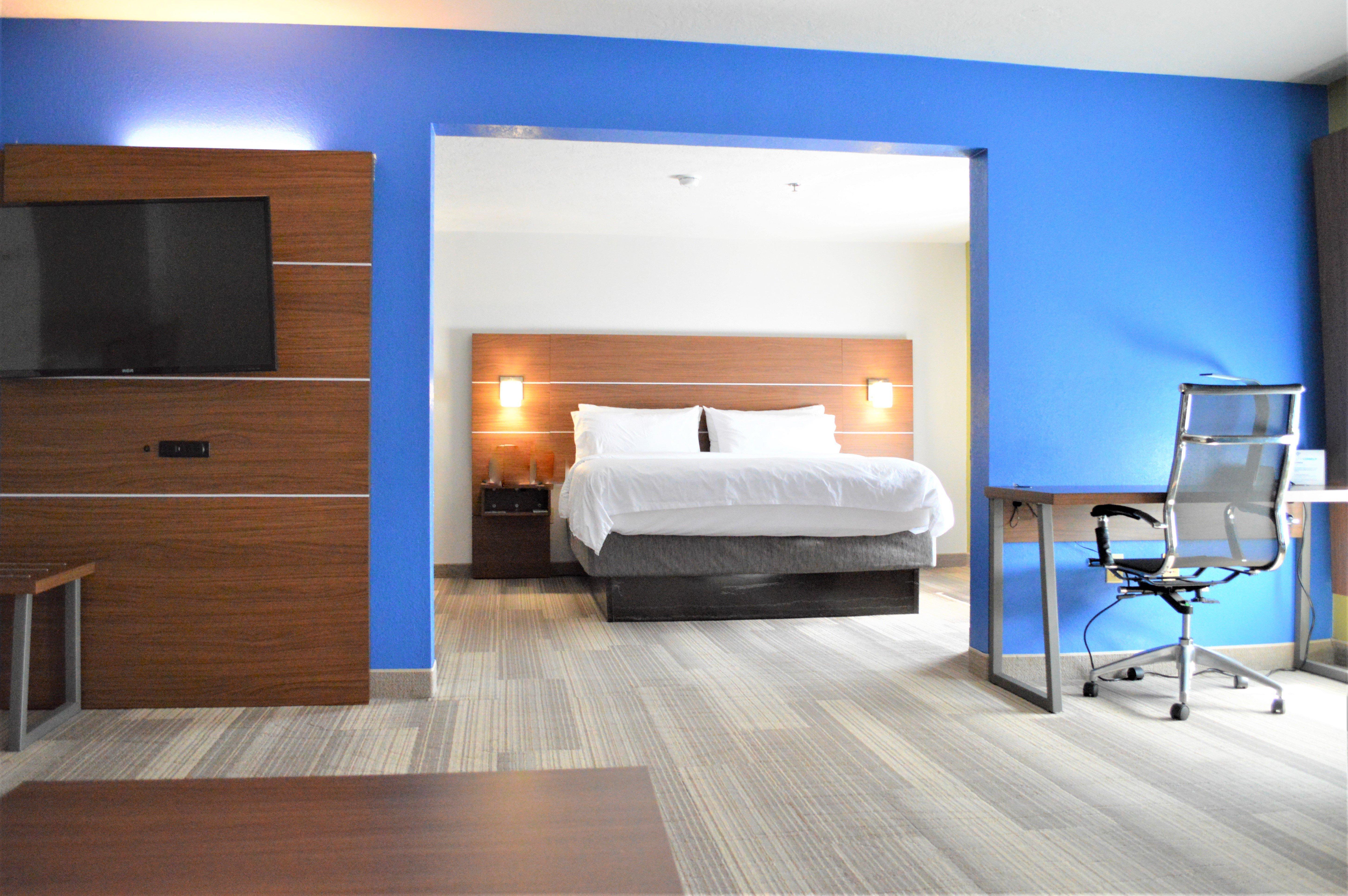 Holiday Inn Express & Suites Batesville By Ihg Bagian luar foto
