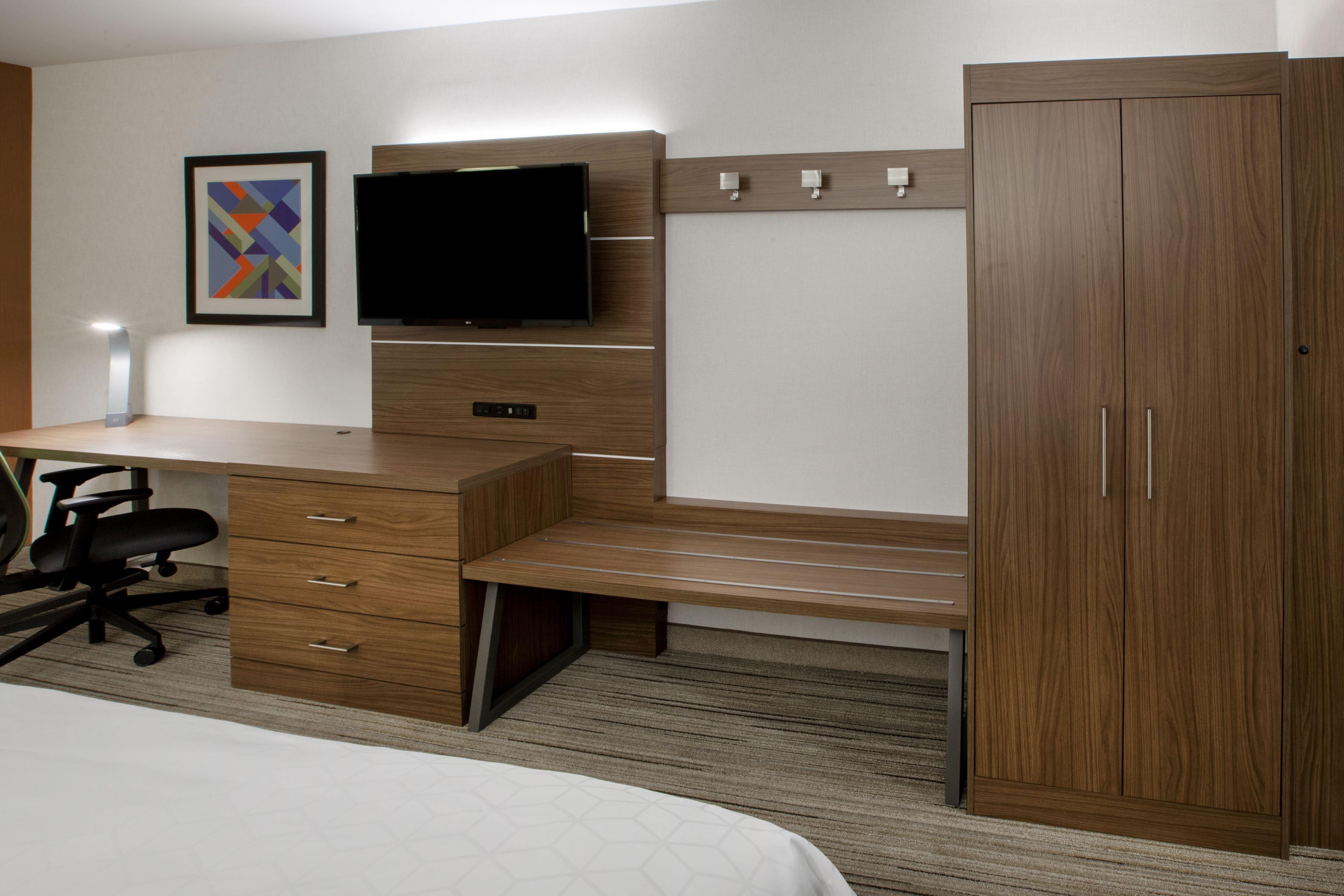 Holiday Inn Express & Suites Batesville By Ihg Bagian luar foto